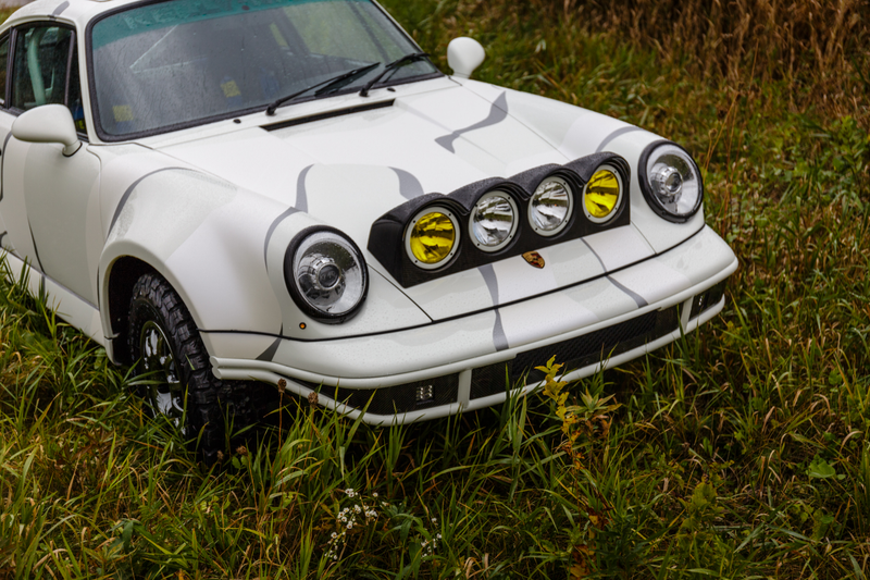 Illustration for article titled Even SEMA Knows Off-Road 911s Are One Of The Coolest Things On Earth
